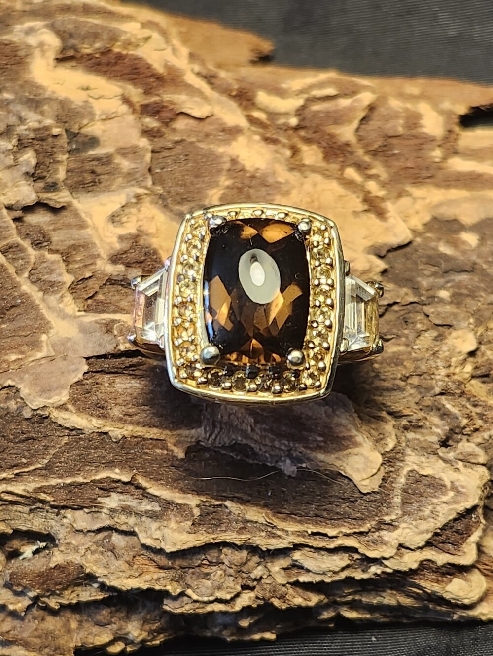 GP 925 Sterling Silver Ring With Cushion Cut Smokey Quartz.